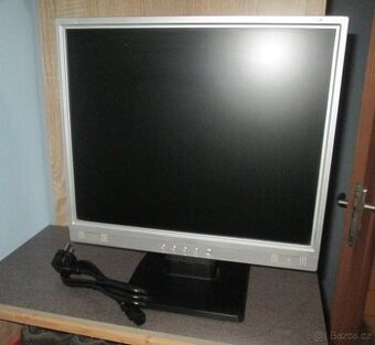Monitor LCD - 19 palců