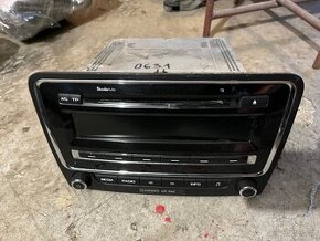 Škoda Superb 2-originální autoradio