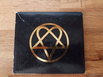 CD    HIM  Love metal  2003