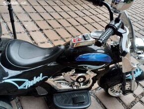 Dětská motorka REBEL 2 motory na baterii