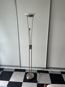 Kovova lampa