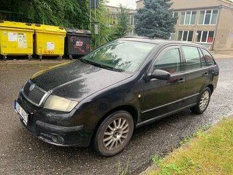 Škoda Fabia 1.2 HTP (47 KW). Rok 2005.,Klima. Tažne
