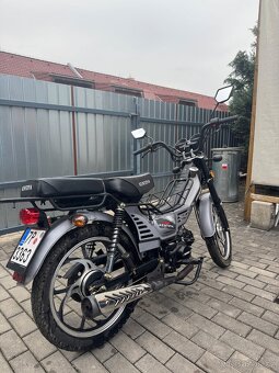 Kentoya Mopedo 50