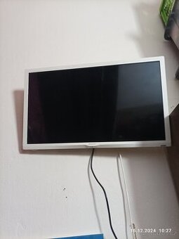 Malá televize s internetem