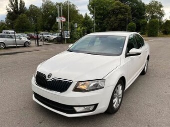 BOLT UBER WOLT TAXI AUTOPUJČOVNA