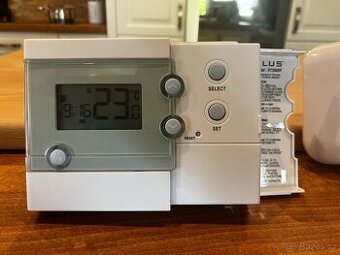 Bezdrátový termostat Salus RT500RF