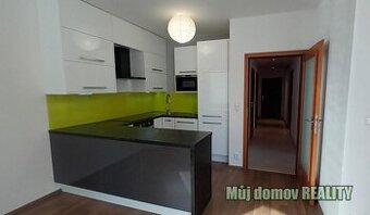 Pronájem světlého a prostorného bytu 3+kk, 72 m + 10 m lodži