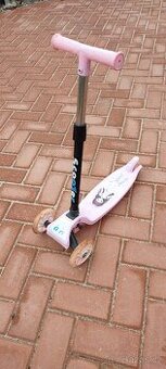 Dětská koloběžka