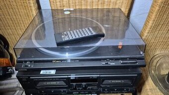 Gramofon s kazeťákem