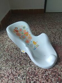 Sedátko do dětské vaničky