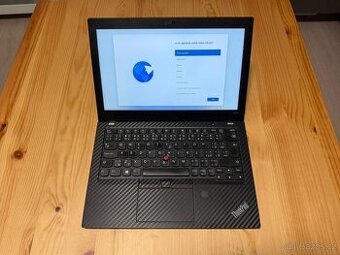 LENOVO X280 i7 8550U 8GB RAM 512GB SSD laptop