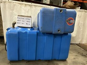 Plastová nádrž na palivo benzín,nafta atd .
