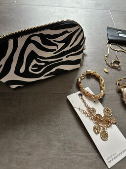 Nové krásné dámské doplňky - 1