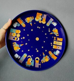 Nádherný porcelánový dekorační talíř od Sodahl "Bethlehem"