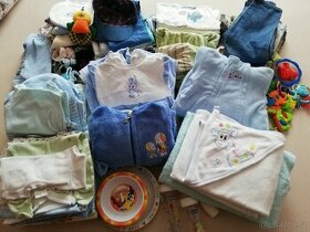 Balík oblečení na miminko (chlapeček)