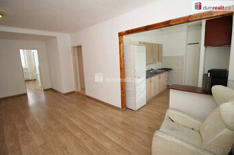 Pěkný udržovaný byt 2+1 v prvním patře cihlového domu v Haba