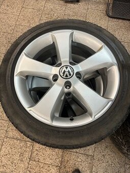 Zimní sada kol 6,5x17 et39 5x112 (VW, Audi, Škoda,Seat)