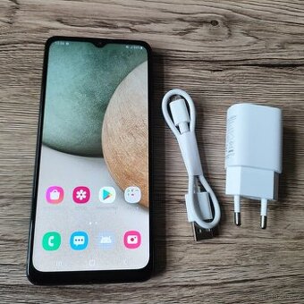 Samsung Galaxy A12-6,5"PLS/ 32GB černá,48Mpx/ NFC