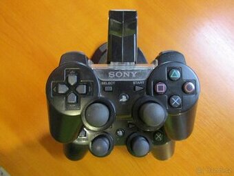2 x Joystick PS 3 + stojánek na nabíjení