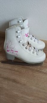 Brusle Crowned dívčí vel.29