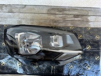 Přední světla VW Transporter T6 (levé, pravé)