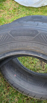 Goodyear 215/65 R16 98H