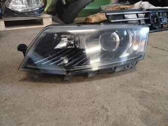 Škoda Octavia 3 predfacelift levý xenon - 1