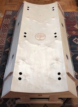 Rezonanční strunné lůžko