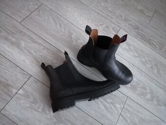 Kotníkové boty vel.36 - kožené