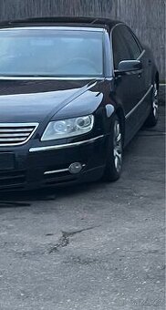 Náhradní díly z vozu Volkswagen Phaeton