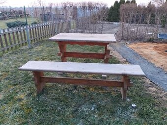 Selská lavice a stůl
