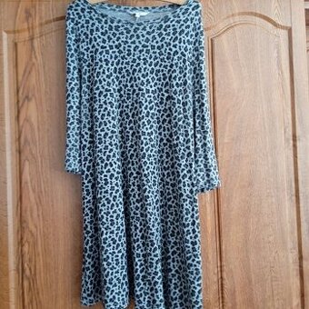 ŠATY S TŘÍČTVRTEČNÍM RUKÁVEM VEL. XL