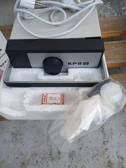 Promítací přístroj