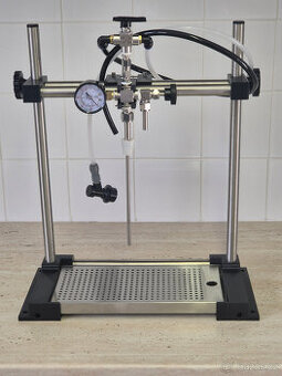 Protitlaková stáčečka na pivo