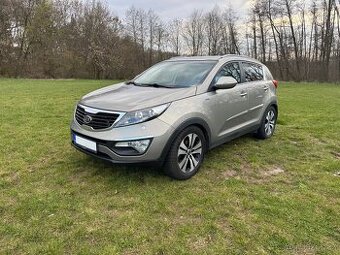 Kia Sportage 2.0 crdi 135kw 4x4 Automat 180tis najeto ⚜️