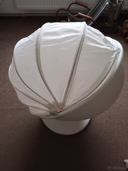 Otočné křesílko Ikea