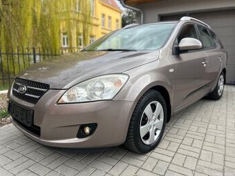 KIA CEED 1.6 CRDI 85KW /1.MAJITEL