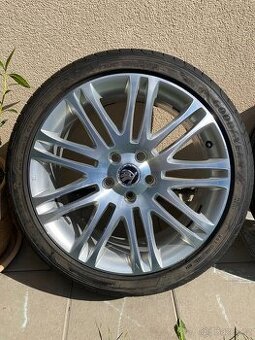 Luxon 7,5x18 s Good Year 225/40 R18 92Y