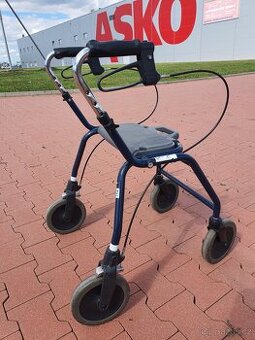 moderní pěkné švýcarské chodítko Dolomite skládací