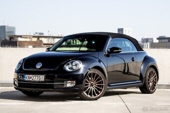 Volkswagen Beetle Cabrio 1.6 TDI Design