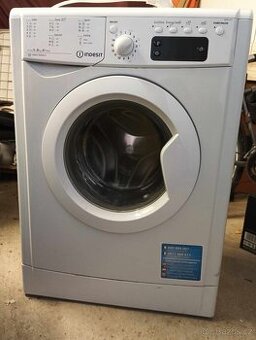 Indesit předem plněná pračka: 5 kg - IWSE 5125 C ECO EU