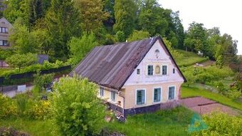 Prodej domu na jedinečném místě pod hradem Pecka, okr. Jičín