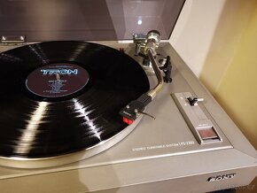 Gramo Sony PS 2350