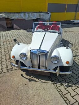 Prodám Triumph - 1