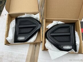 Kryty do blatniku originál Mini Cooper Countryman F60