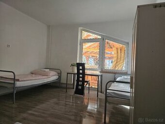 ubytovaní na Praze 9. 18min ČERNY MOST - 1