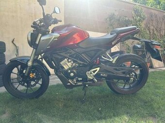 Honda CB125R