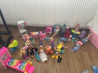 Barbie seta další…Komplet sada pro holčičky.