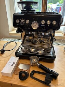 Pákový kávovar SAGE BARISTA EXPRESS