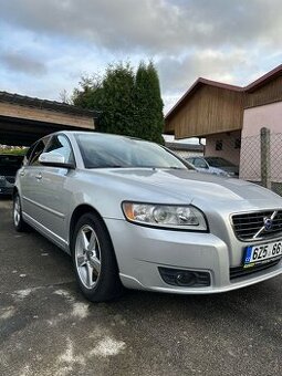 Prodám VOLVO V50 2.0D